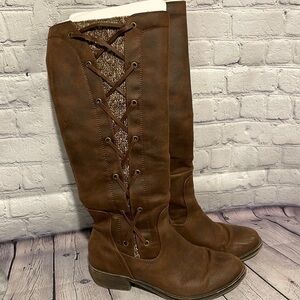 SO knee high brown boots with lace up and sweater detail size 8.5